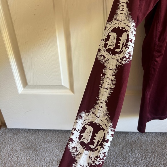 Civil Regime Death Note Maroon Long Sleeve Compression Shirt - Picture 4 of 5